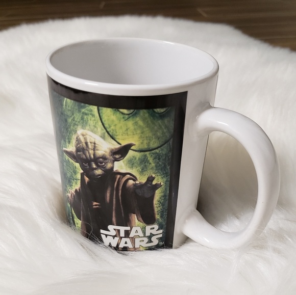 Star Wars Other - Disney Star Wars Original Trilogy Rebel Graphic Mug